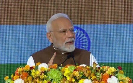 ਜਾਪਾਨ ਦੇ ਦੌਰੇ ‘ਤੇ PM ਮੋਦੀ, ਕਿਹਾ- ‘ਜਾਪਾਨ ਟੈਕ ਪਾਵਰ ਹਾਊਸ ਤੇ ਇੰਡੀਆ ਟੇਲੈਂਟ ਪਾਵਰ ਹਾਊਸ ਹੈ’