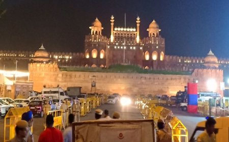 ਦਿੱਲੀ ‘ਚ ਲਾਲ ਕਿਲ੍ਹੇ ਕੋਲ ਵੱਡਾ ਧਮਾਕਾ, ਕਈ ਫੱਟੜ, NIA ਤੇ ਫੋਰੈਂਸਿਕ ਟੀਮਾਂ ਪਹੁੰਚੀਆਂ ਮੌਕੇ ‘ਤੇ