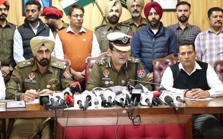 ਅੱਤਵਾਦੀਆਂ ਦੇ ਐਨਕਾਊਂਟਰ ਮਗਰੋਂ CP ਸਵਪਨ ਸ਼ਰਮਾ ਵੱਲੋਂ ਵੱਡੀ ਪ੍ਰੈੱਸ ਕਾਨਫਰੰਸ, ਕੀਤੇ ਅਹਿਮ ਖੁਲਾਸੇ