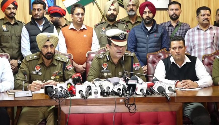 ਅੱਤਵਾਦੀਆਂ ਦੇ ਐਨਕਾਊਂਟਰ ਮਗਰੋਂ CP ਸਵਪਨ ਸ਼ਰਮਾ ਵੱਲੋਂ ਵੱਡੀ ਪ੍ਰੈੱਸ ਕਾਨਫਰੰਸ, ਕੀਤੇ ਅਹਿਮ ਖੁਲਾਸੇ