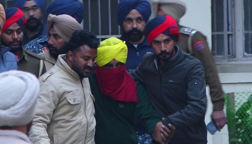 ਜਲੰਧਰ ‘ਚ ਕੁੜੀ ਦੇ ਕਤਲ ਮਾਮਲੇ ‘ਚ ਮੁਲਜ਼ਮ ਦੀ ਹੋਈ ਪੇਸ਼ੀ, ਕੋਰਟ ਨੇ 14 ਦਿਨਾਂ ਦੀ ਨਿਆਂਇਕ ਹਿਰਾਸਤ ‘ਚ ਭੇਜਿਆ