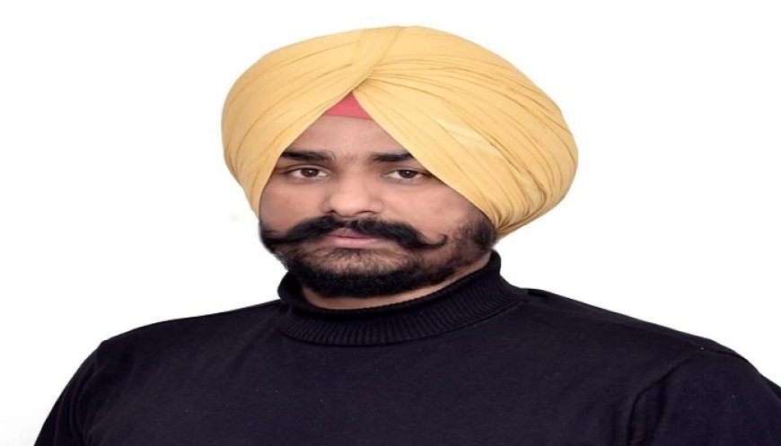 ਗੁਰਦਾਸਪੁਰ ਦੇ ਸਾਬਕਾ ਸਰਪੰਚ ਨੇ ਰੈਸਟੋਰੈਂਟ ‘ਚ ਖੁਦ ਨੂੰ ਮਾਰੀ ਗੋਲੀ, ‘ਚਾਏ ਚੂਰੀ’ ਰੈਸਟੋਰੈਂਟ ਦਾ ਸੀ ਮਾਲਕ