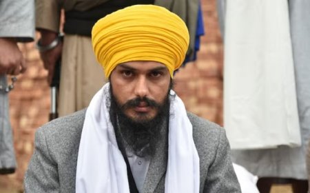 MP ਅੰਮ੍ਰਿਤਪਾਲ ਸਿੰਘ ਦੀ ਪੈਰੋਲ ਪਟੀਸ਼ਨ ‘ਤੇ ਹਾਈਕੋਰਟ ‘ਚ ਹੋਈ ਸੁਣਵਾਈ, ਸਰਕਾਰ ਨੂੰ ਨੋਟਿਸ ਜਾਰੀ ਕਰ ਮੰਗਿਆ ਜਵਾਬ