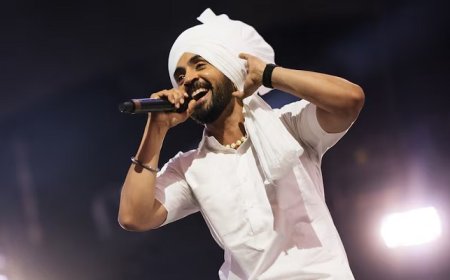 ਪਹਿਲੀ ਵਾਰ ਸਿੰਗਰ ਦਿਲਜੀਤ ਦੋਸਾਂਝ ਨੇ ਵਿਖਾਇਆ ਮਾਂ ਦਾ ਚਿਹਰਾ, ਕੈਨੇਡਾ ਸ਼ੋਅ ‘ਚ ਲਿਆਇਆ ਸਟੇਜ ‘ਤੇ