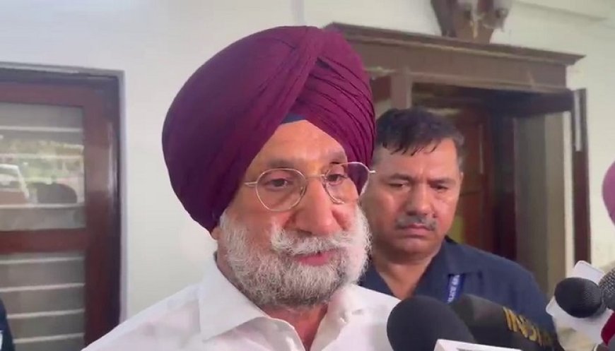 ਗ੍ਰਹਿ ਮੰਤਰੀ ਨਾਲ ਮੁਲਾਕਾਤ ਬਾਰੇ ਚੱਲ ਰਹੀਆਂ ਖ਼ਬਰਾਂ ਦਾ ਸੁਖਜਿੰਦਰ ਰੰਧਾਵਾ ਨੇ ਕੀਤਾ ਖੰਡਨ