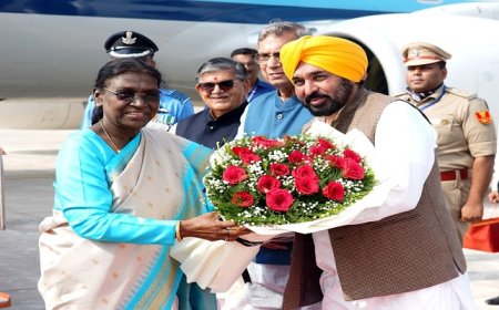 CM ਭਗਵੰਤ ਮਾਨ ਨੇ ਰਾਸ਼ਟਰਪਤੀ ਦ੍ਰੋਪਦੀ ਮੁਰਮੂ ਦਾ ਚੰਡੀਗੜ੍ਹ ਪਹੁੰਚਣ ‘ਤੇ ਕੀਤਾ ਨਿੱਘਾ ਸਵਾਗਤ