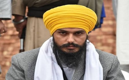 ਅੰਮ੍ਰਿਤਪਾਲ ਸਿੰਘ ਨੂੰ ਵੀਡੀਓ ਕਾਲ ਕਰਨ ਦੀ ਮਿਲੀ ਇਜਾਜ਼ਤ, ਬੀਮਾਰ ਦਾਦੀ ਨਾਲ ਕਰ ਸਕਣਗੇ ਗੱਲ