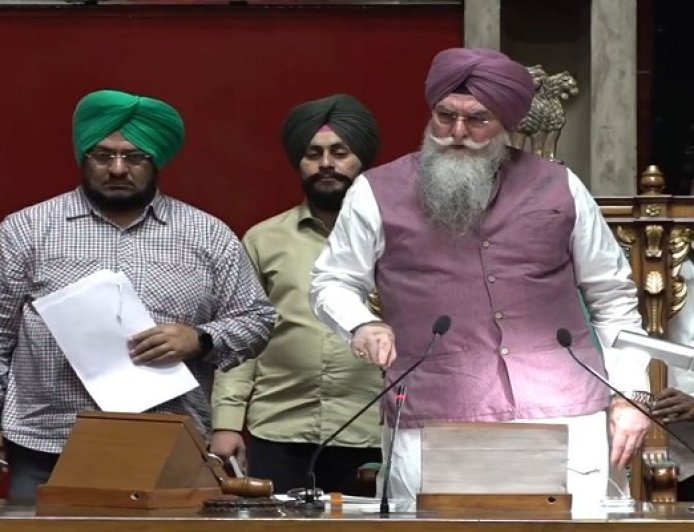 ਪੰਜਾਬ ਵਿਧਾਨ ਸਭਾ ‘ਚ DAP ‘ਤੇ ਹੰਗਾਮਾ, ਵਿਰੋਧੀਆਂ ਨੂੰ ਬੋਲੇ ਸਪੀਕਰ-‘ਇਨ੍ਹਾਂ ਨੇ ਸਿਰਫ ਖਬਰਾਂ ਛਪਵਾਉਣੀਆਂ ਹਨ’