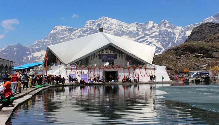 140 ਦਿਨਾਂ ਬਾਅਦ ਬੰਦ ਹੋਏ ਸ੍ਰੀ ਹੇਮਕੁੰਟ ਸਾਹਿਬ ਦੇ ਕਪਾਟ, 3.84 ਲੱਖ ਸ਼ਰਧਾਲੂਆਂ ਨੇ ਕੀਤੇ ਦਰਸ਼ਨ